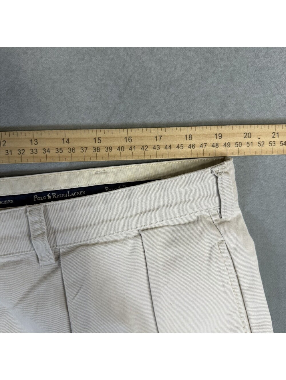 Vintage 90s Polo Ralph Lauren Tyler Shorts Mens 40 Cream Navy Pleated Chino 8.5" - Picture 6 of 7